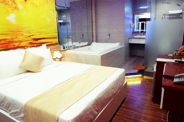 Hong Bao Thach Hotel 胡志明市 外观 照片