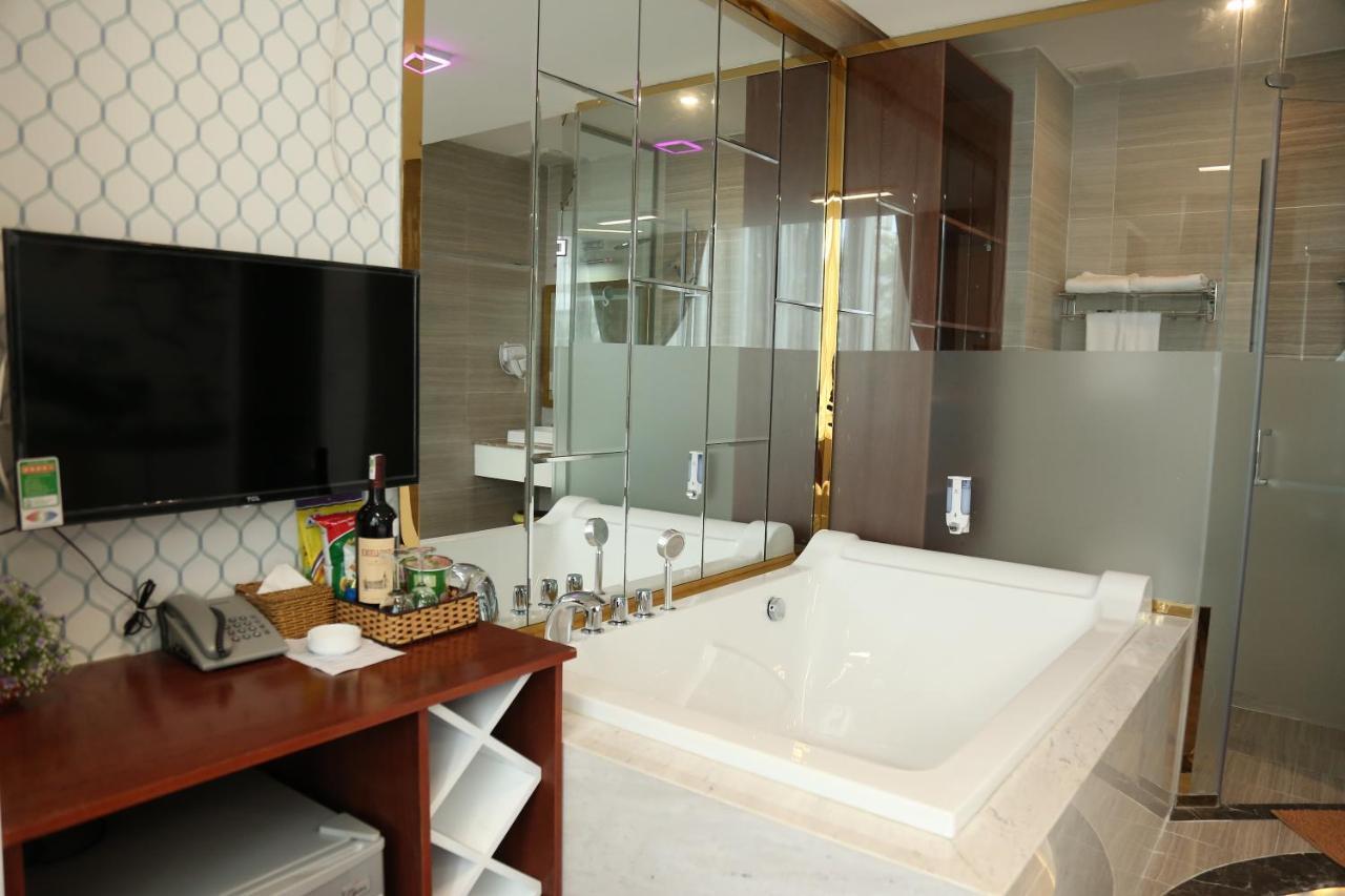 Hong Bao Thach Hotel 胡志明市 外观 照片