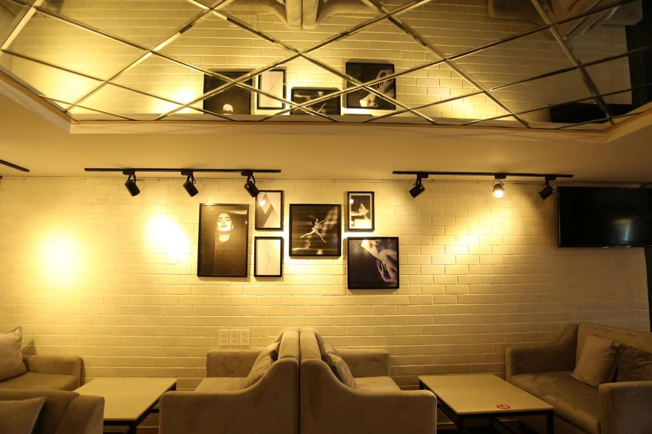 Hong Bao Thach Hotel 胡志明市 外观 照片